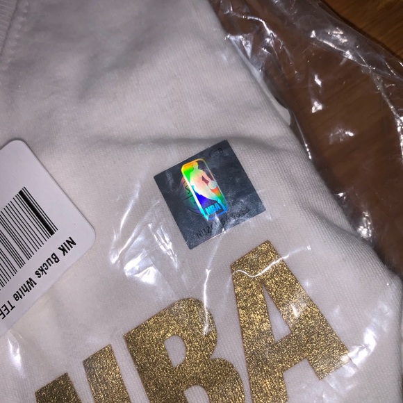 New Nike MILWAUKEE BUCKS NBA Champions Locker Room Shirt 4XL TALL 4XT 4XLT NWT - Picture 9 of 10